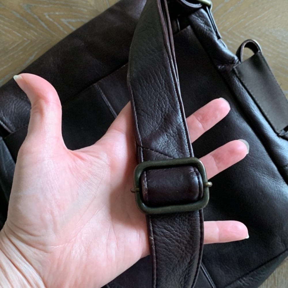 Wilson's Laptop Brown Leather Computer Bag or Messenger Bag - Picture 11 of 12